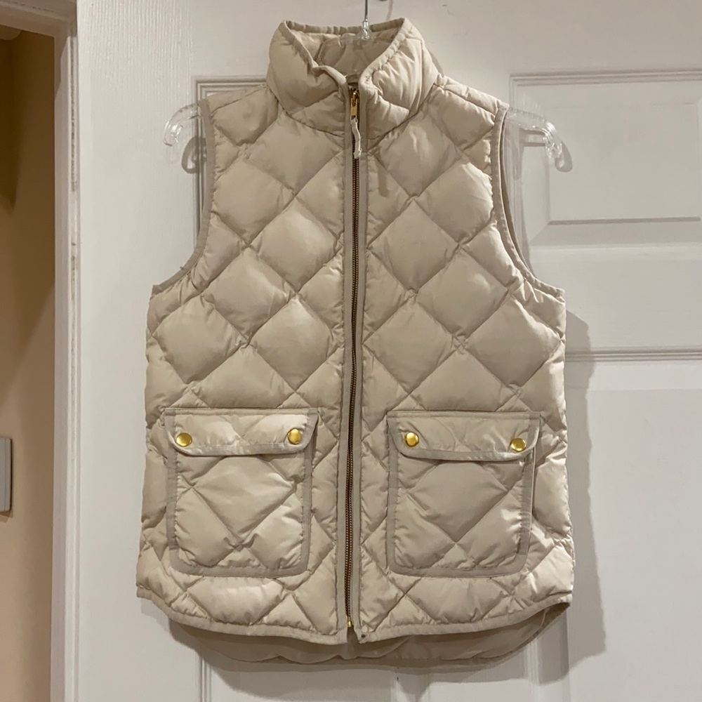 J Crew cream puffer vest
